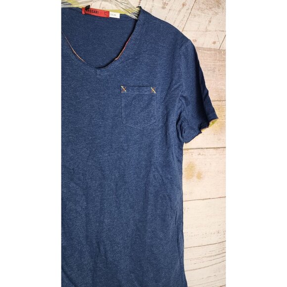 Vassari Los Angeles Navy Blue V-Neck Designer Shirt Large – Stylish Cut Hem - Picture 3 of 16